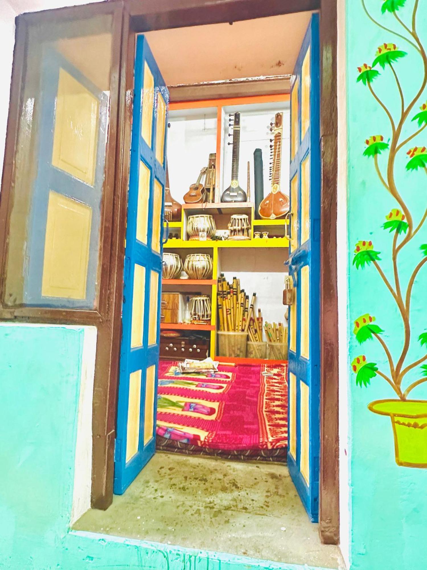 Suraj Apartment